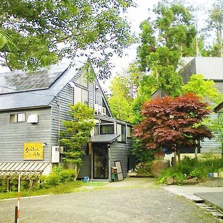 Pension Good Luck Takayama Такаяма Экстерьер фото